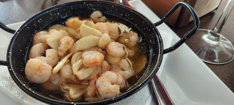 e28f20_3b6ab3f5d10f4e4093a2d2e75507457a~mv2