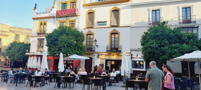 e28f20_e3aff6e6223d40499e459d865651f8ea~mv2